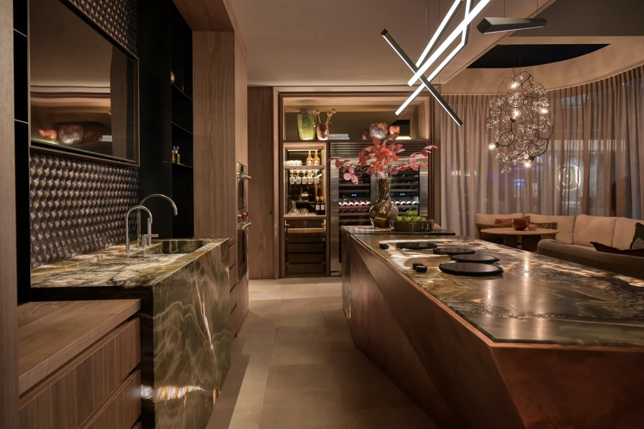 ART OF LIVING - JARO VAN MEERTEN - 00007 Large